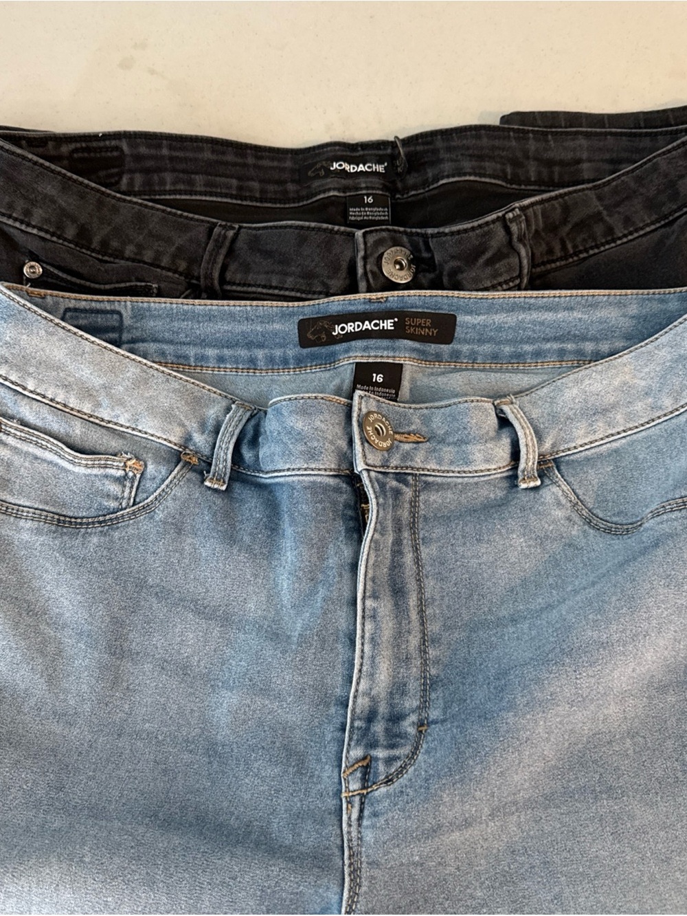 Jordache Women's Skinny Jeans Duo - Light Blue & Black 2 pairs